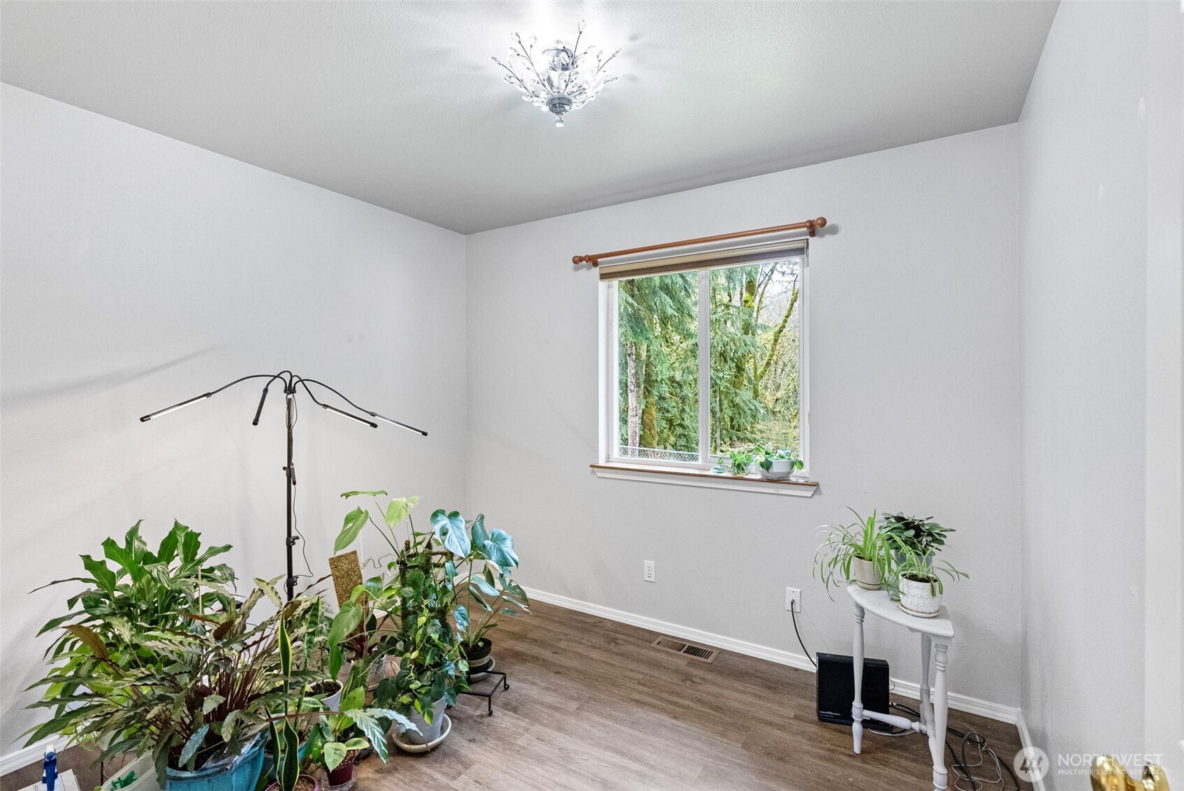 5807 NE Rest Place