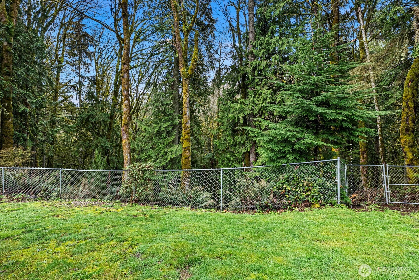5807 NE Rest Place