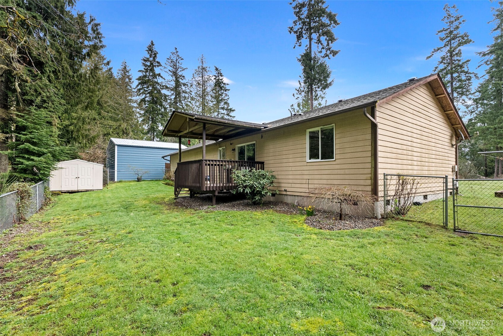 5807 NE Rest Place