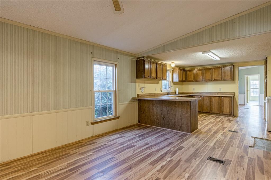 6627 YELLOW CREEK Road