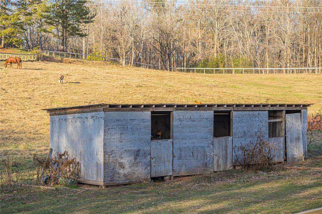 6627 YELLOW CREEK Road