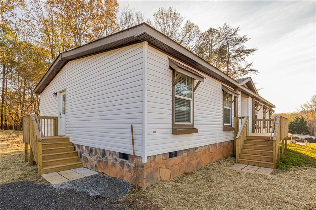 6627 YELLOW CREEK Road