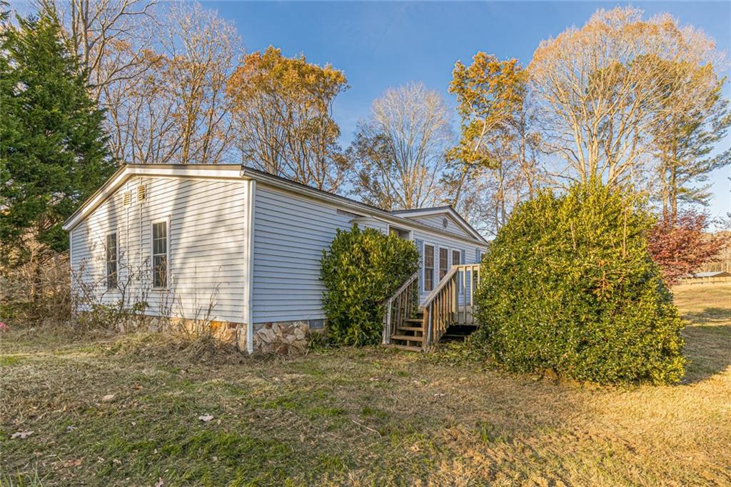 6627 YELLOW CREEK Road