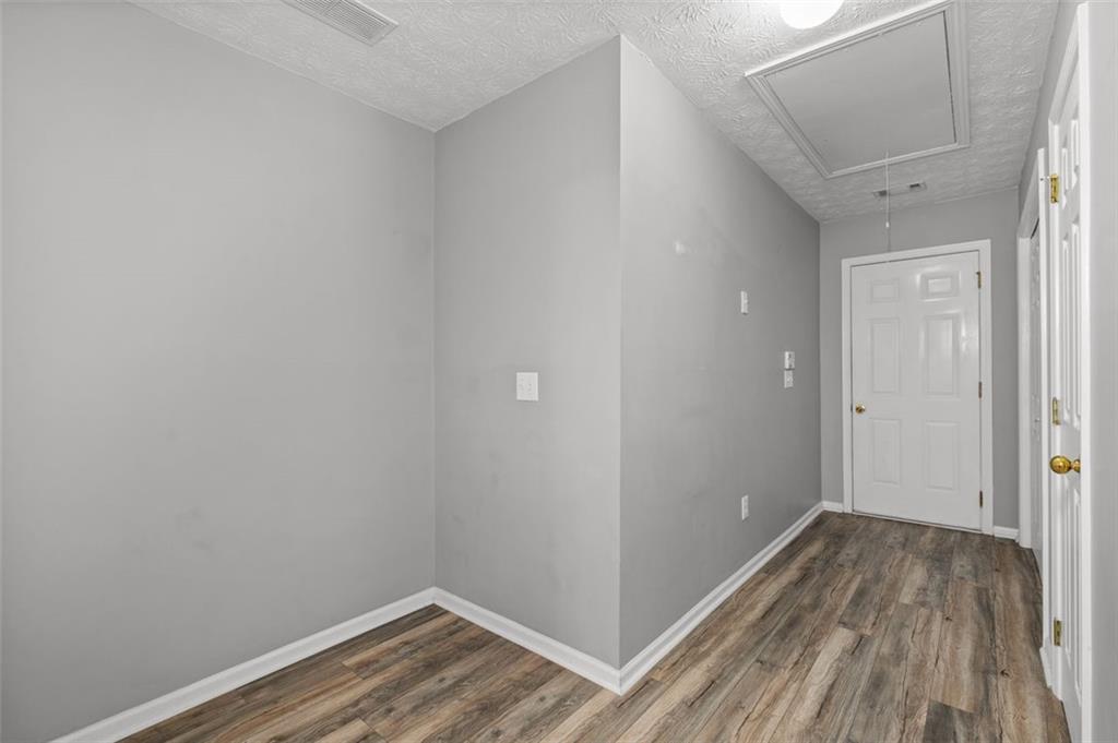 1302 BAYLOR Drive