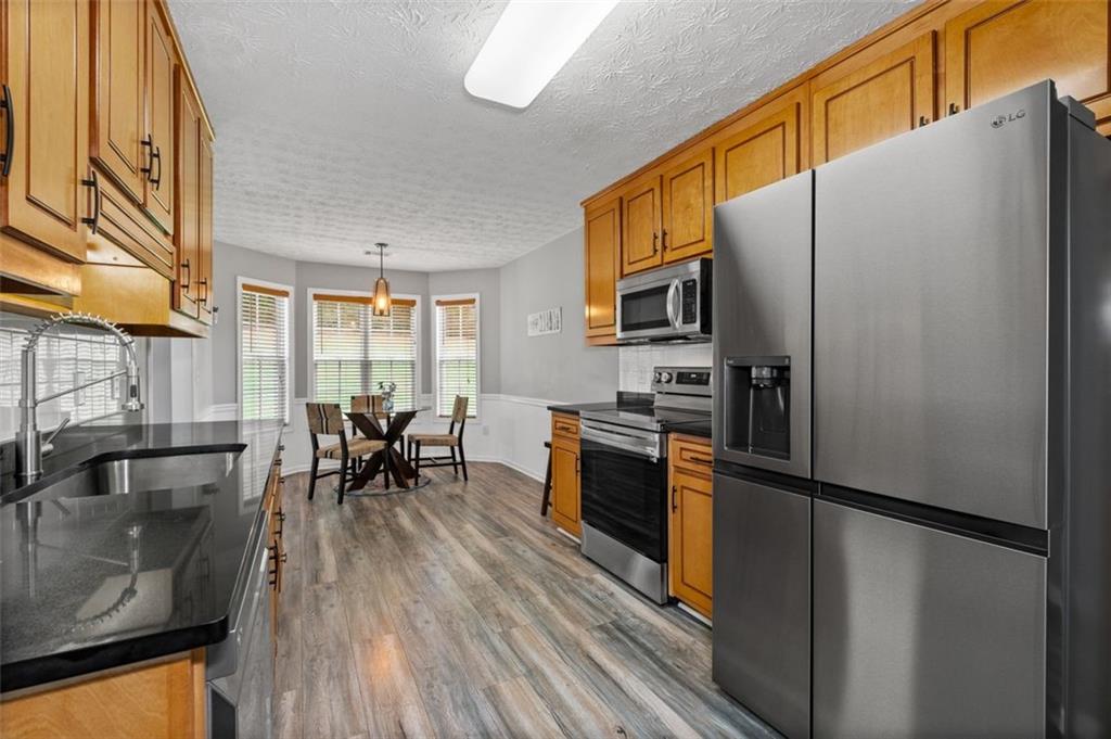 1302 BAYLOR Drive
