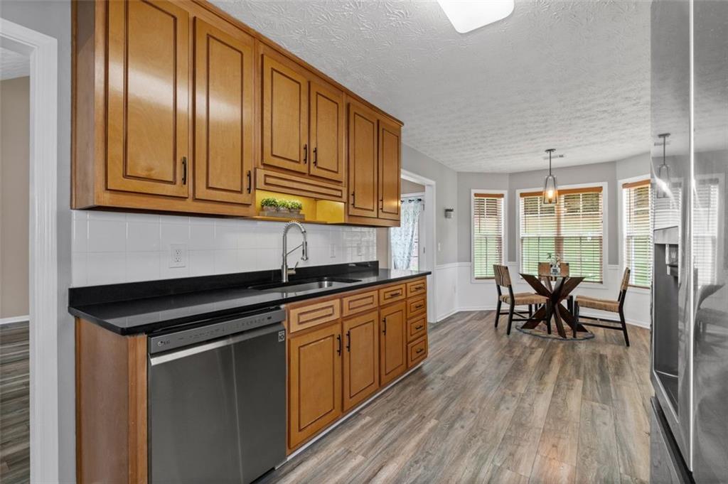 1302 BAYLOR Drive