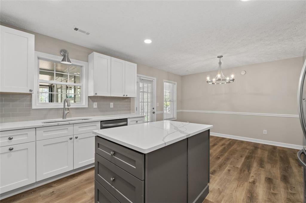 2131 HIGHWAY 136 E