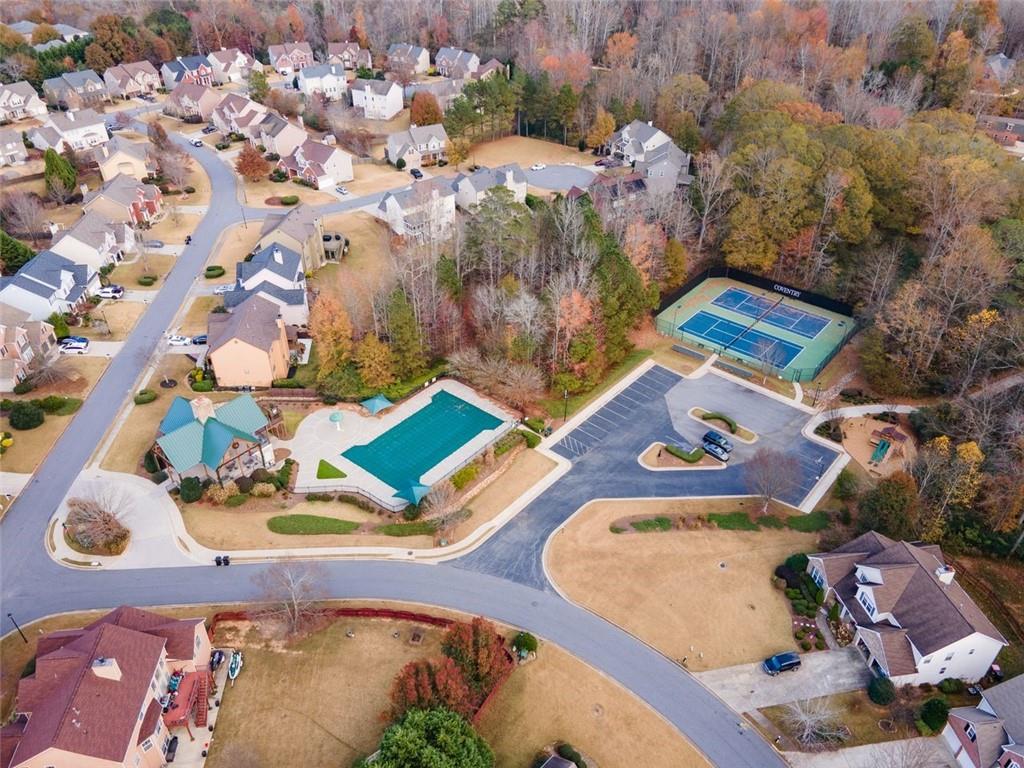 5212 HUNTINGTON CREST Lane