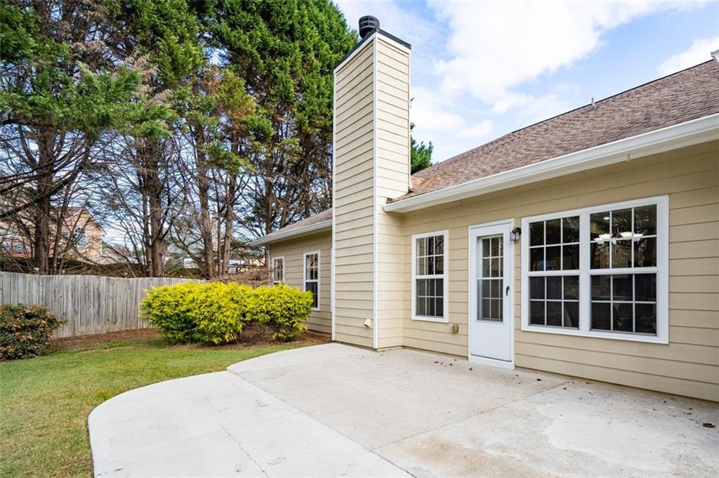 5212 HUNTINGTON CREST Lane