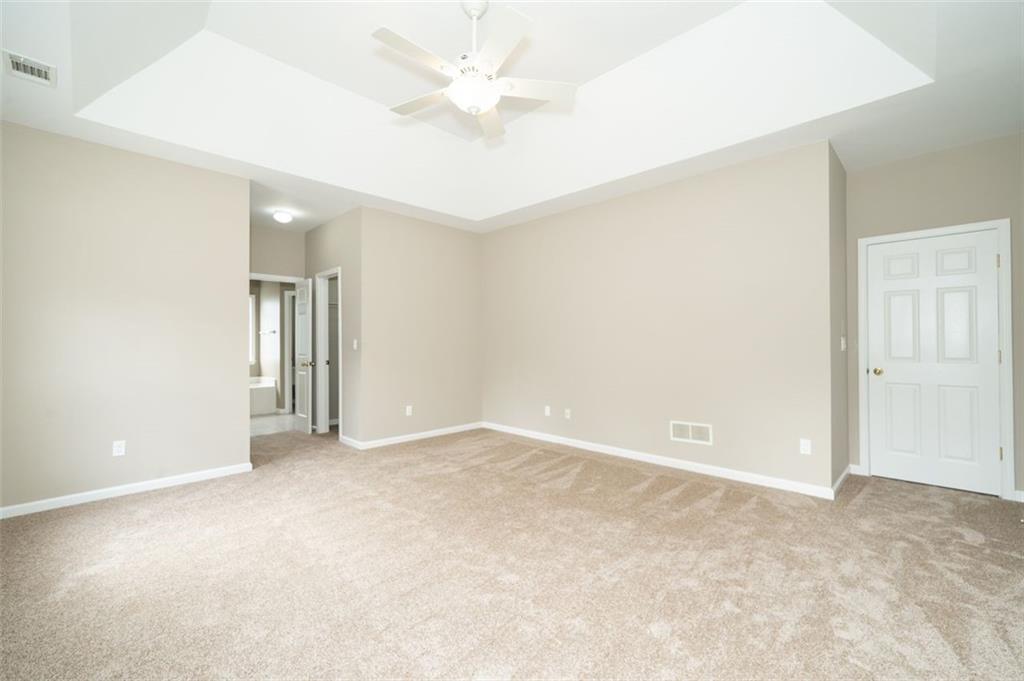 5212 HUNTINGTON CREST Lane