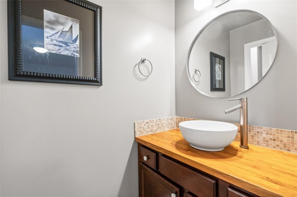 1120 LAKE STATION Court