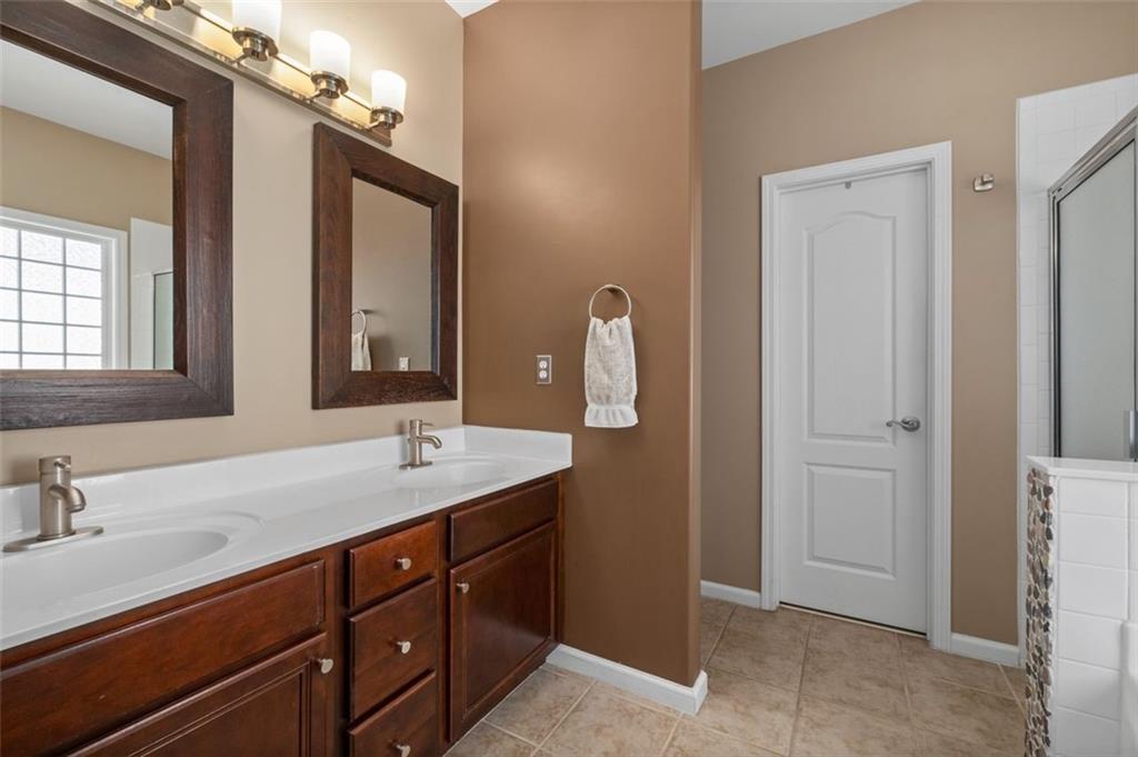 1120 LAKE STATION Court