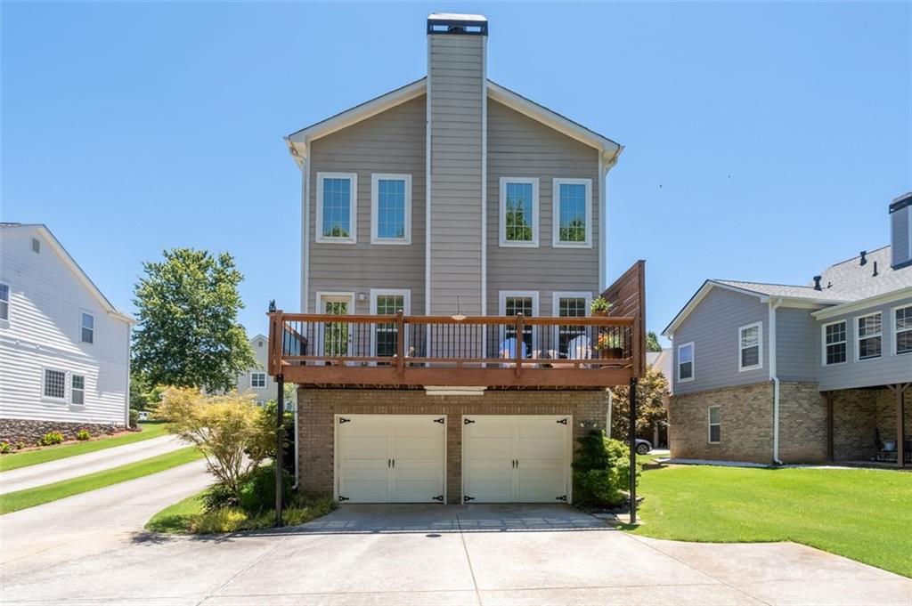 1120 LAKE STATION Court