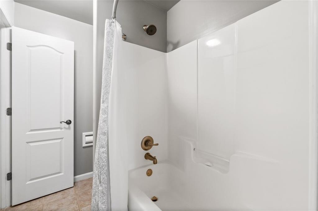1120 LAKE STATION Court