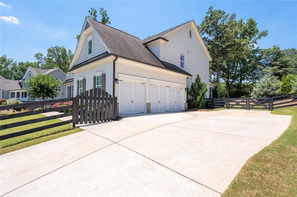 108 WHITE OAK Trail