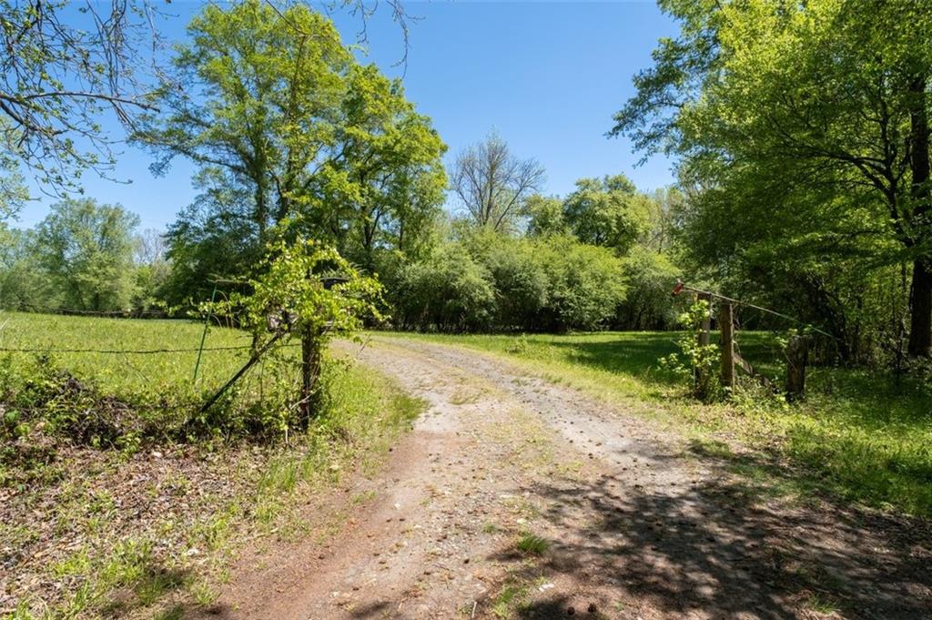 2295 NUTT Road