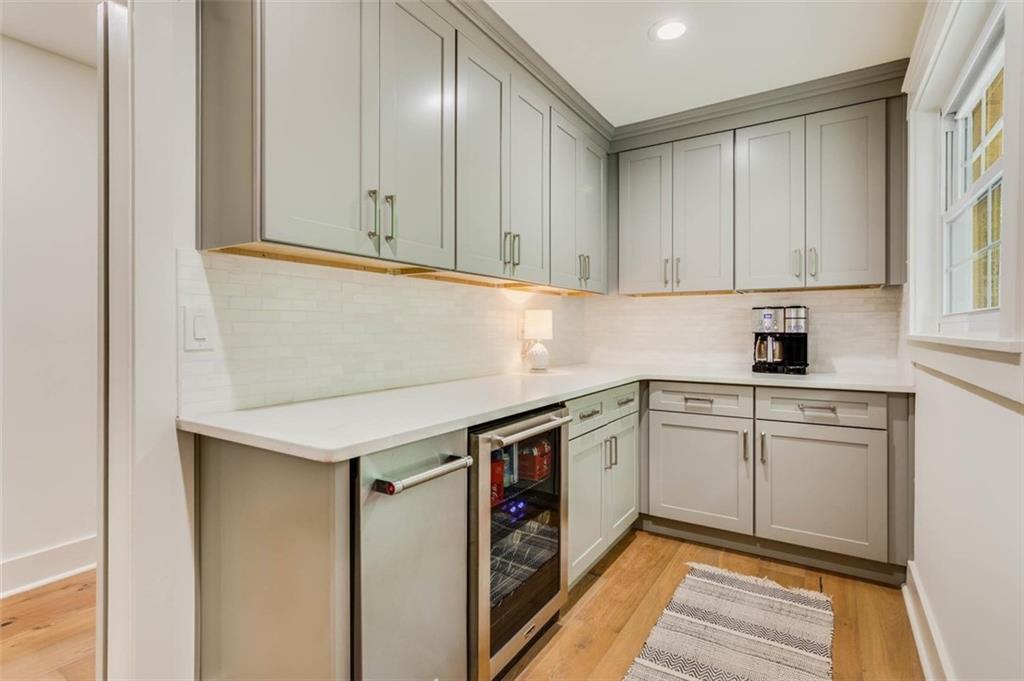 1328 Springdale Road