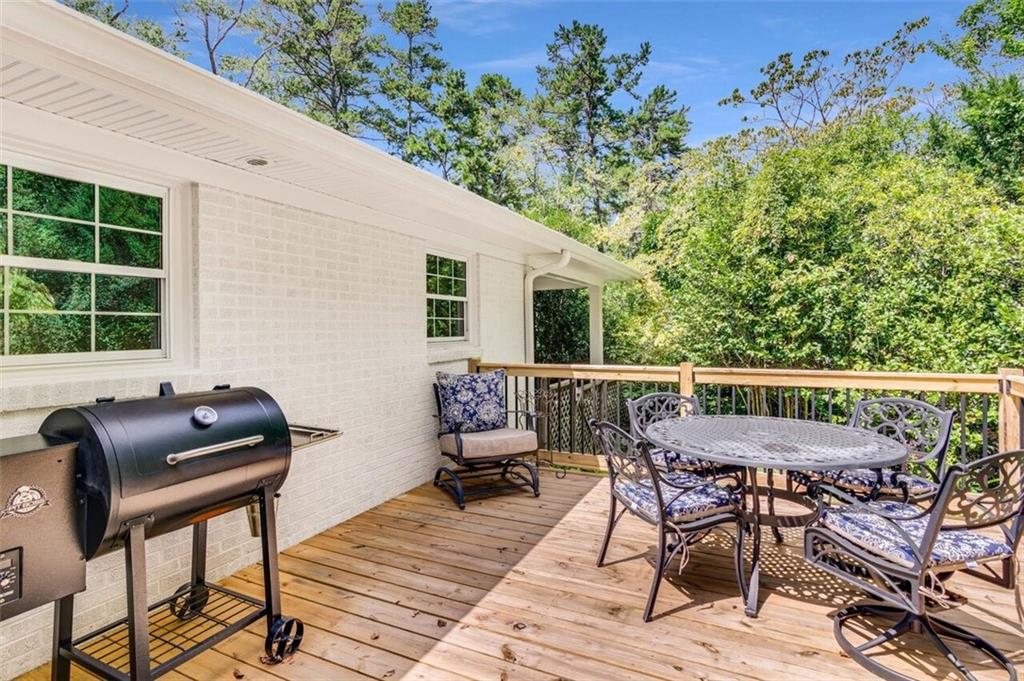 1328 Springdale Road