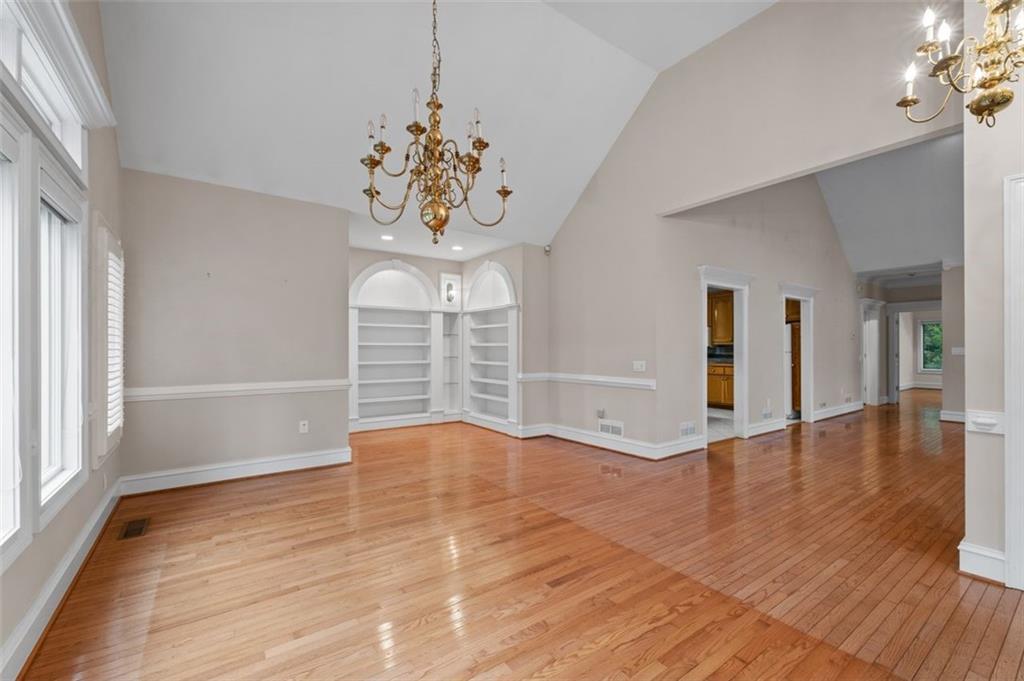 146 CANTRELL Road