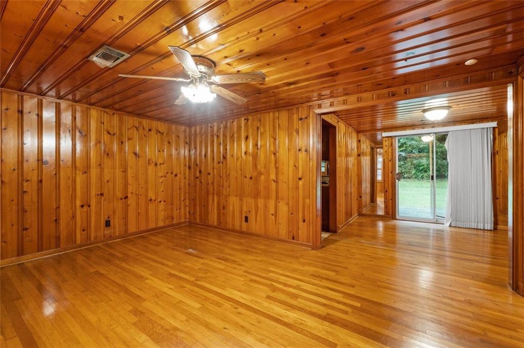 146 CANTRELL Road