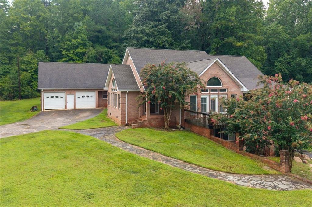 146 CANTRELL Road