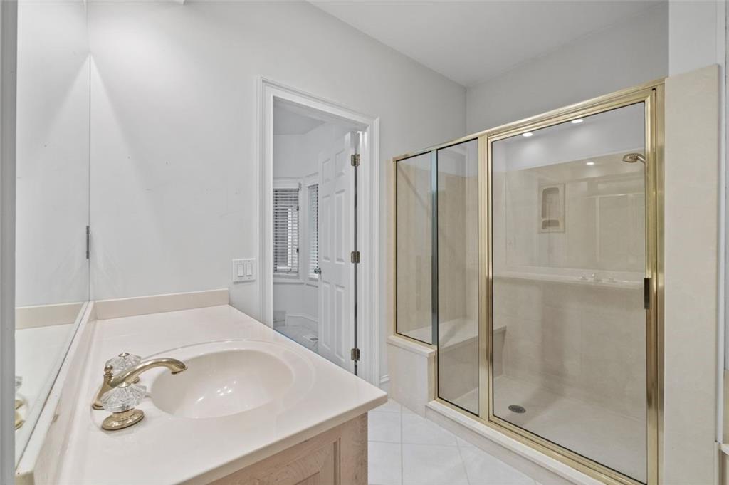 146 CANTRELL Road