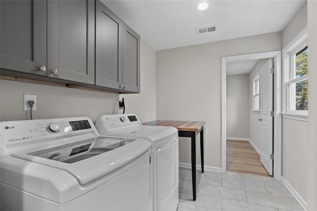 128 YOUNG DEER Drive