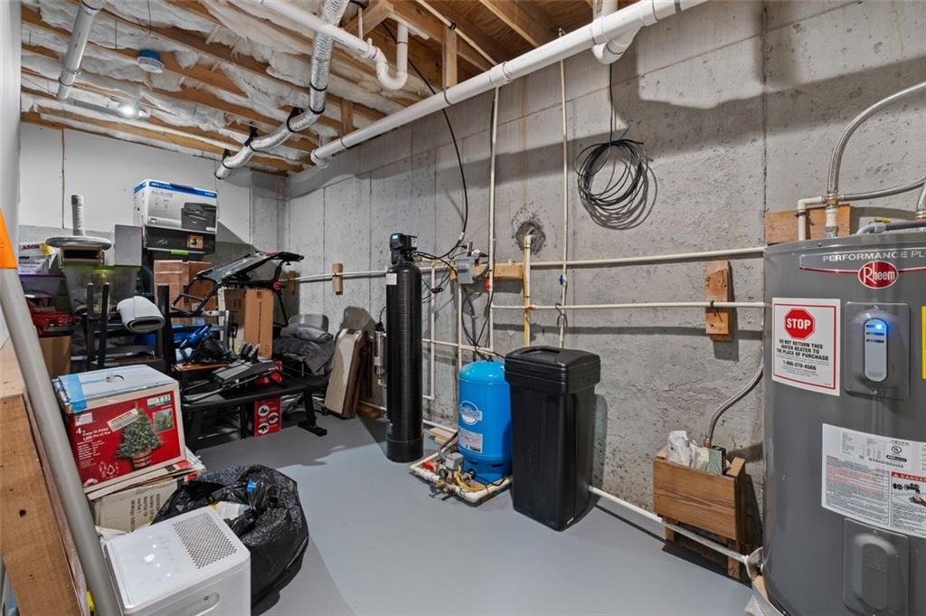 128 YOUNG DEER Drive