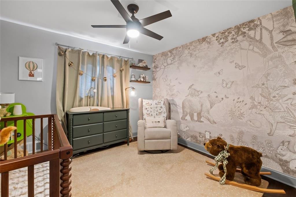 1718 CHRISTIE Drive NE