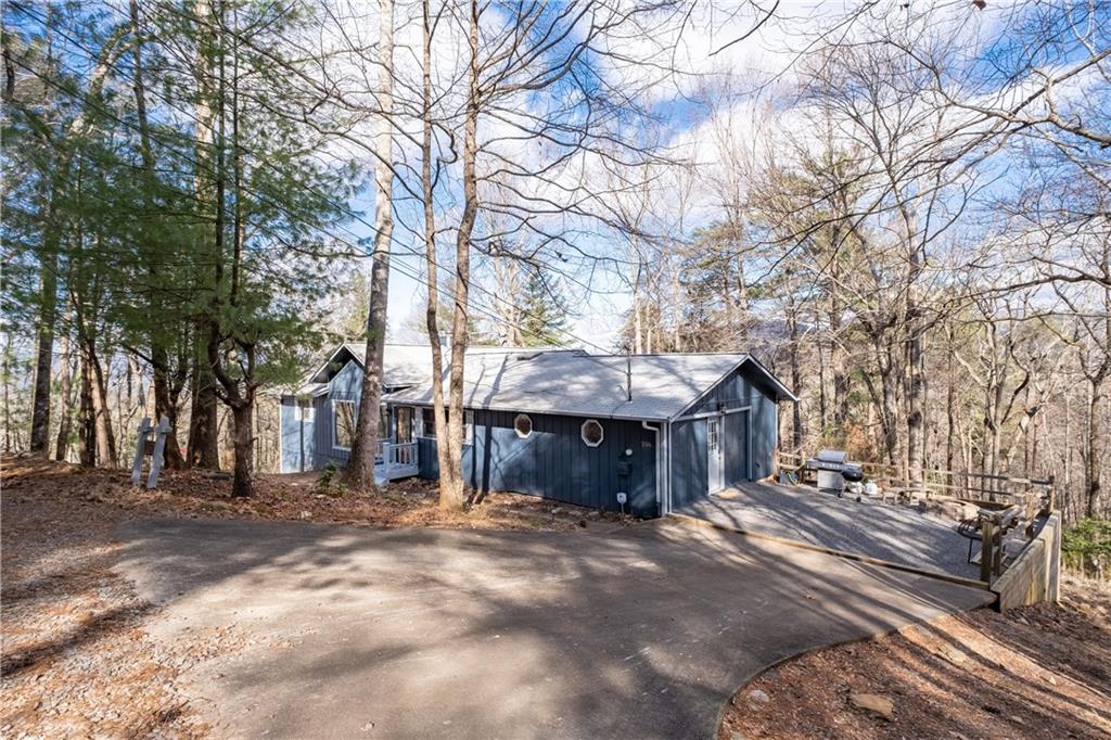 226 Mountain View Court