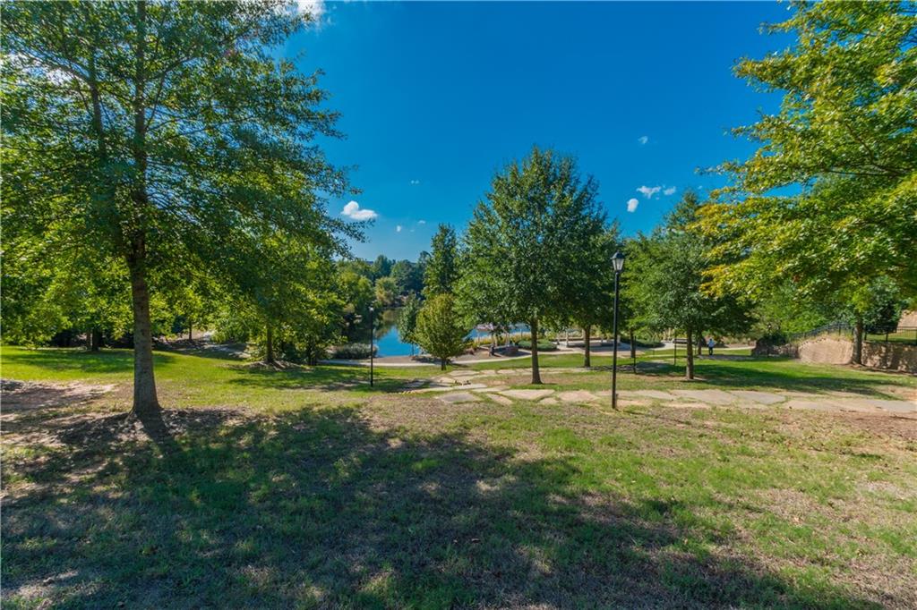 2752 WANDER Lane Unit 27
