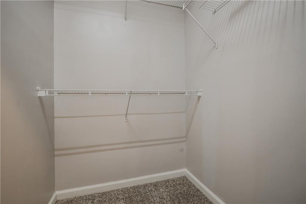 2752 WANDER Lane Unit 27
