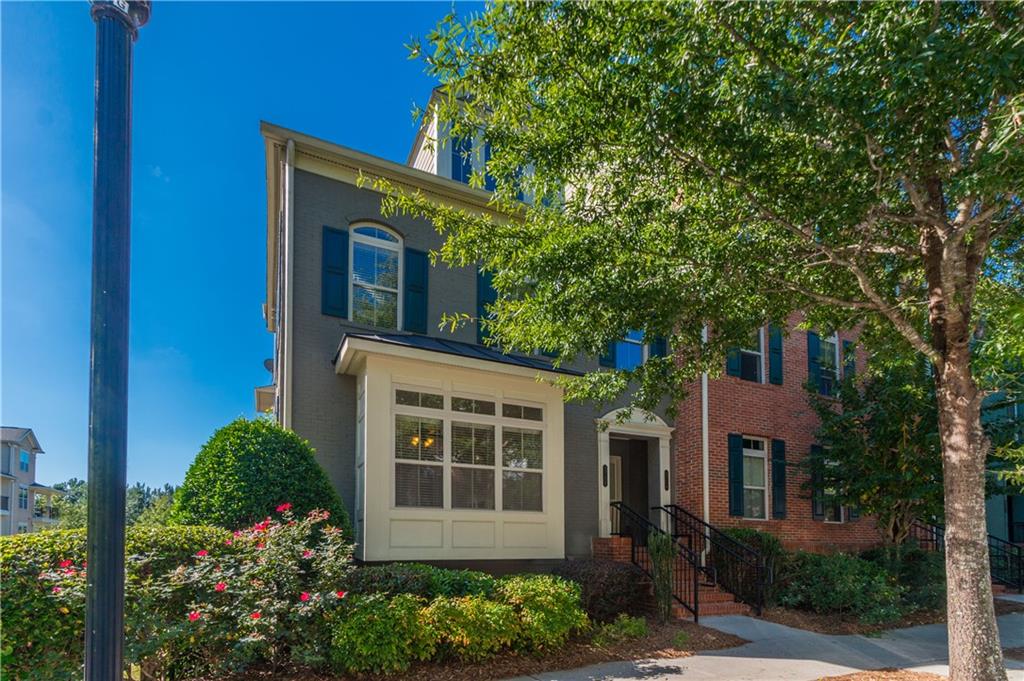 2752 WANDER Lane Unit 27