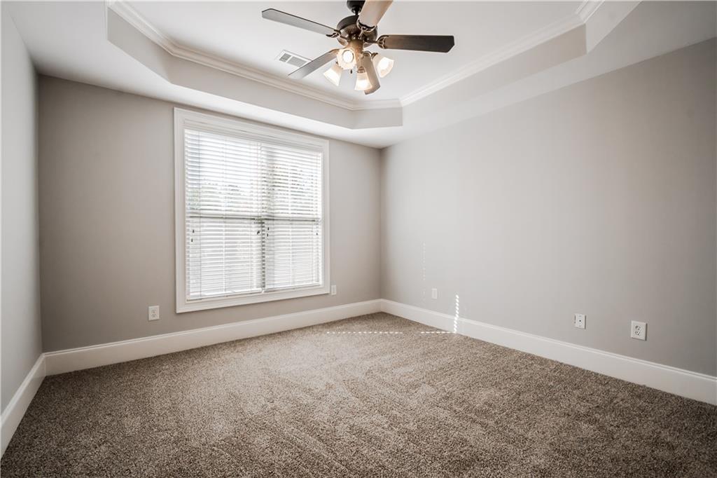 2752 WANDER Lane Unit 27