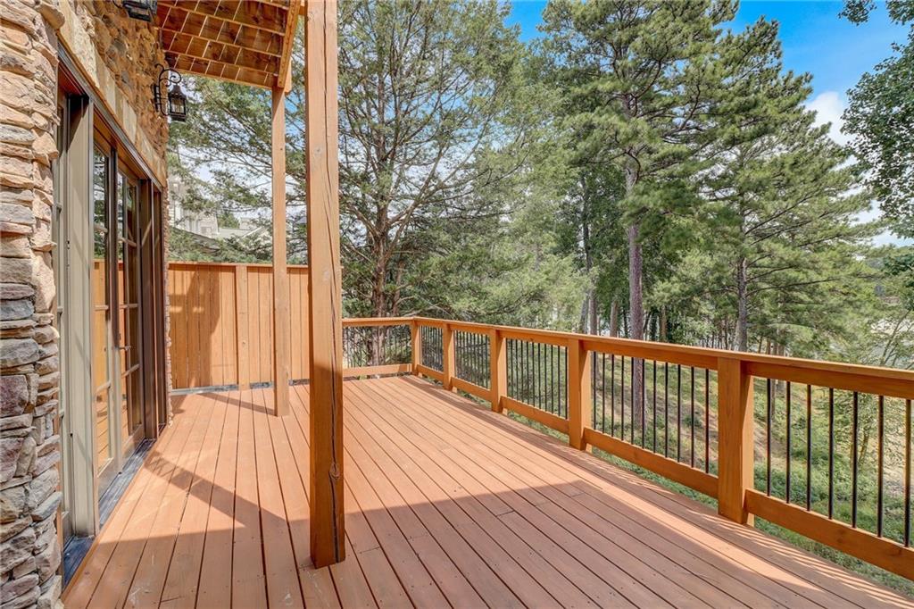 6219 Woodlake Drive
