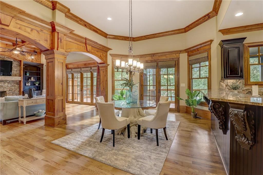 6219 Woodlake Drive
