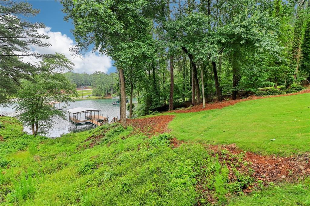 6219 Woodlake Drive