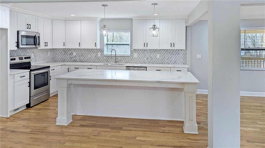 381 Brookwood Drive W