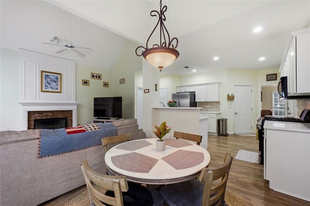 8745 Waterside Drive