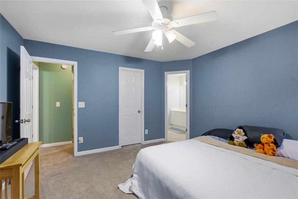 8745 Waterside Drive