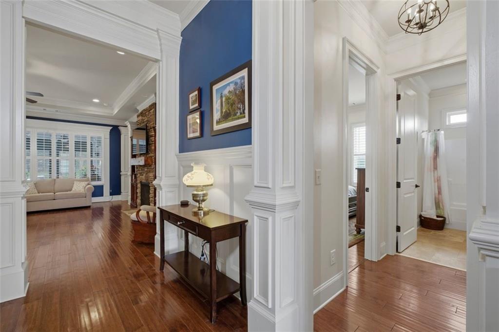 109 Laurel Canyon Trail