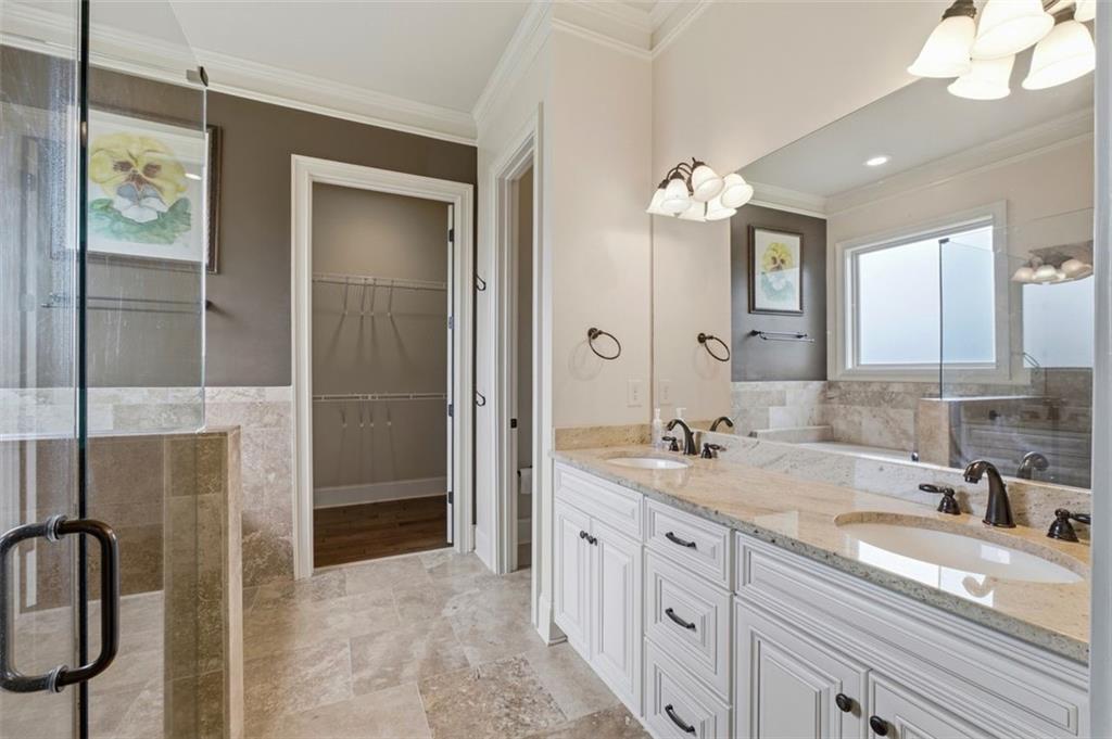 109 Laurel Canyon Trail
