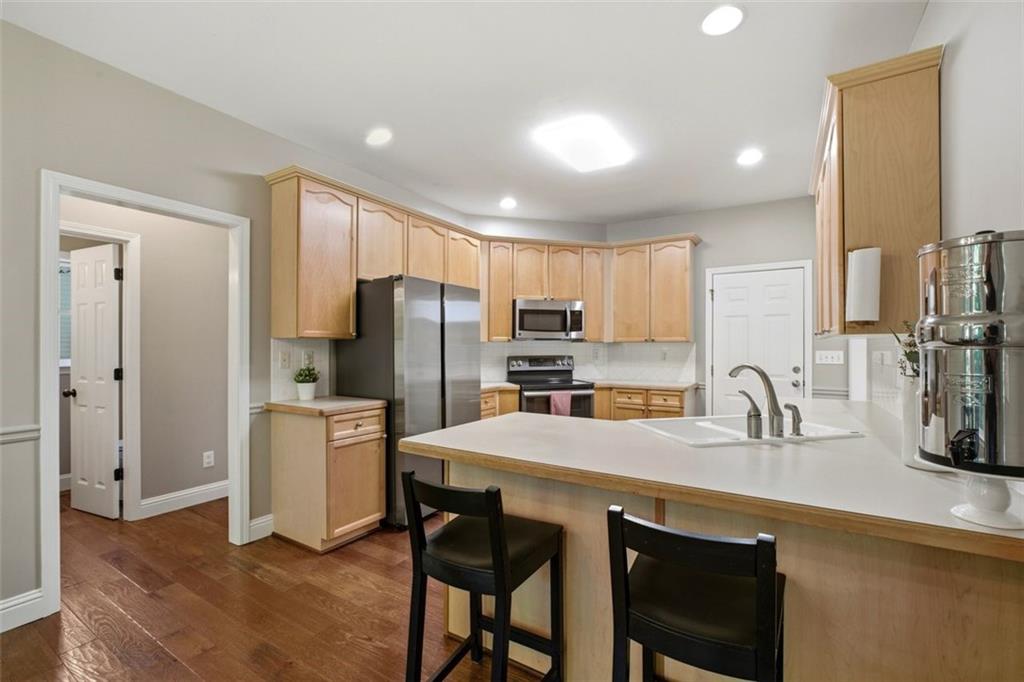 2930 New Columbia Court