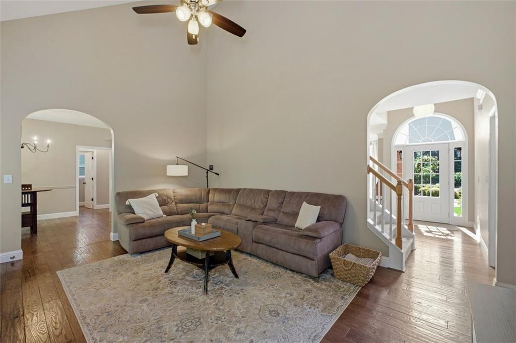 2930 New Columbia Court