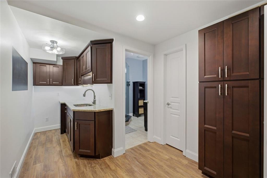 2930 New Columbia Court