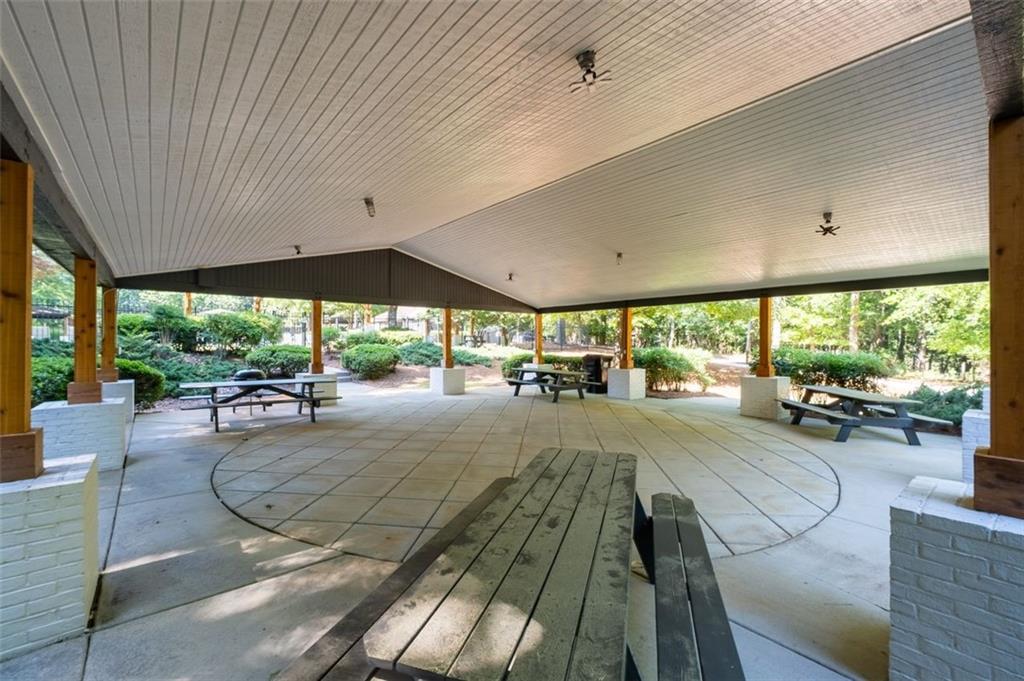 2930 New Columbia Court
