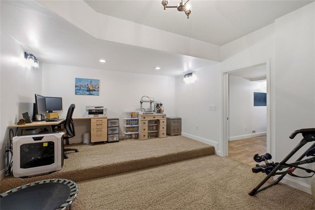 2930 New Columbia Court