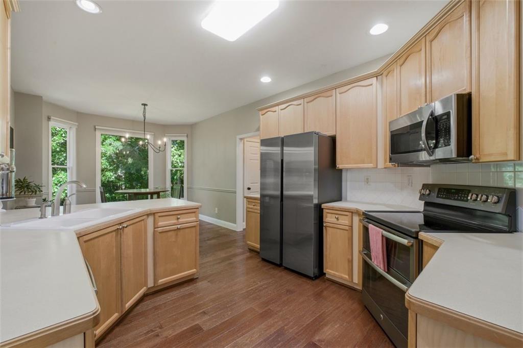 2930 New Columbia Court