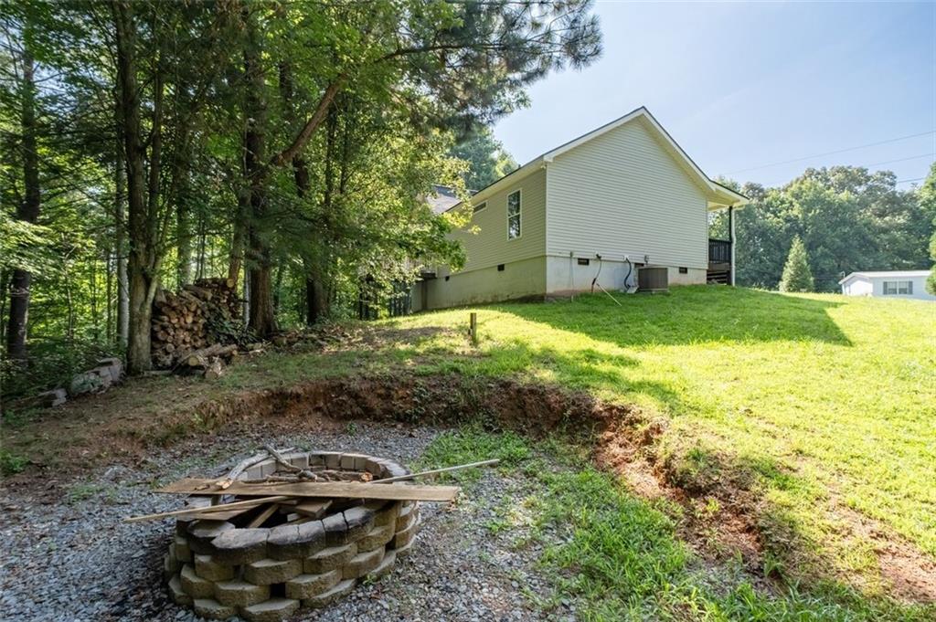 35 Thornwood Lane