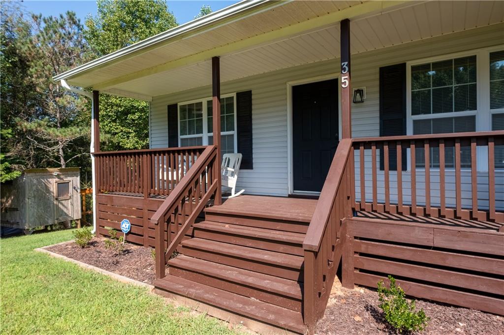 35 Thornwood Lane